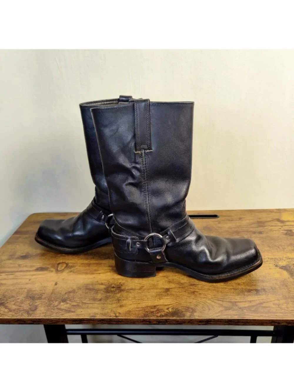 FRYE 10M Harness Boots Black Leather USA Biker MOTO Neoprene Oil Resistant